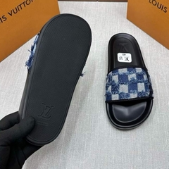 Dép LV Xanh navy bò rách Thiết Kế Quai Dán Điều Chỉnh To/Nhỏ , dép lv quai dán đế độn cao cấp ( Hàng Full Box Bill )