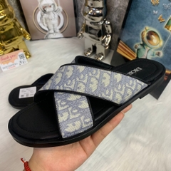 Dép quai chéo Dior Vải Canvas Thêu Họa Tiết ,Dép thời trang nam 2024 siêu Nhẹ,Dép thời trang nam nữ quai chéo mẫu mới