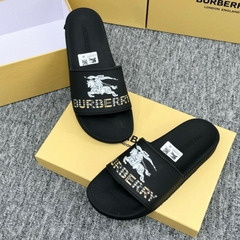 Dép BBR thời trang nam nữ.Hàng quai ngang đế đúc chắc chắn,cao 2,5 cm chống thấm nước,ôm chân tôn dáng.êm chân