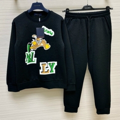 Bộ Thu Đông LV Vân Nổi in logo Thỏ phối Chữ Dài Tay Vải nỉ Ấm áp , bộ thể thao cổ tròn thời trang giới trẻ đễ phối đồ