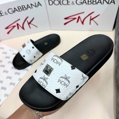 Dép MCM Nam Nữ Quai Da logo Kim Loại , Đế Cao Su Non Êm Chân - Dép MCM sang chảnh Họa Tiết Phong Cách Trẻ Trung loai 1