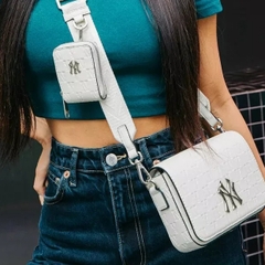 Túi Đeo Chéo MLB Logo NY Chất Liệu Da Simili Cao Cấp Chống Nước,Túi Đeo Chéo Mini Nam Nữ Đang Hót Hiện Nay