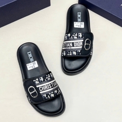 Dép quai dán DIOR nam nữ thêu logo kim loại, dép quai ngang DIOR thiết kế sang trọng đế cao su mềm mại full bill box