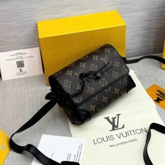 Túi đeo chéo LV nam châm họa tiết Da cao cấp hàng QUẢNG CHÂU CAO CẤP full BOX,Túi đeo chéo LV Trio Messenger da NEW 2025