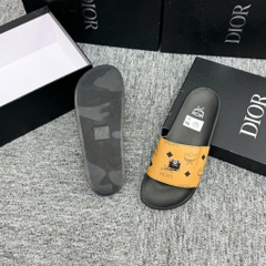 Dép Lê Nam Nữ M.CM Bản Trung Full Box Hot Trend, Dép Quai Ngang MC.M Đế Cao Su Non 2025