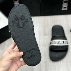 Dép quai ngang Dior Vải Canvas Thêu Họa Tiết phối Da đế cao su điêu khắc siêu Nhẹ,Dép thời trang nam nữ quai ngang