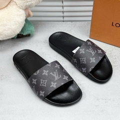 Dép Quai ngang nam nữ LV quai nét bản trendy - Dép đi chơi thời trang