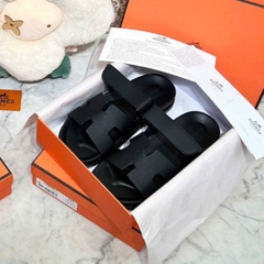 Dép HM Chypre Sandal Full NAVY ĐẾ ĐEN 2025