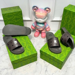 Dép quai ngang nam nữ MCM XÁM Rêu tag gương QC loại 1,Dép MCM Wmms Slides Monogram Rêu bản Trơn.