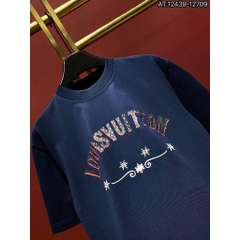 Áo thun thêu Logo vàng Lờ .Vê, có thêu mặt sau, thời trang nam chất cotton thấm hút mồ hôi. Áo thun cotton