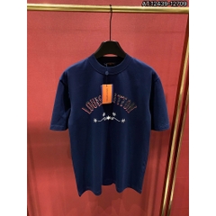 Áo thun thêu Logo vàng Lờ .Vê, có thêu mặt sau, thời trang nam chất cotton thấm hút mồ hôi. Áo thun cotton