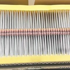 Điện Trở 1/4W Dây Đài Loan Chân Bằng Đồng Nhiều Giá Trị Từ 1Ω Đến 2M 5%