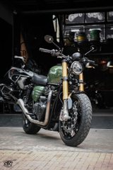 TRIUMPH STREET TWIN 2021 - ODO 6000km