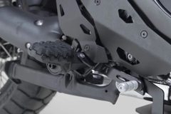 Gác chân trước Sw Motech Evo cho BMW R1300 GS/ GSA - 666KG