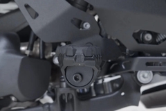 Gác chân trước Sw Motech Evo cho BMW R1300 GS/ GSA - 666KG
