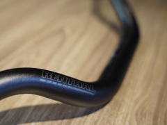 Ghi đong Renthal Fatbar đen nhám 28mm - 145