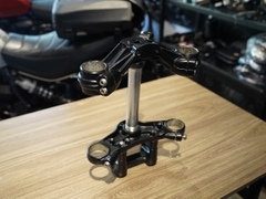 Bộ chảng ba trên dưới BMW đen mờ+cùm ghi đong - 264