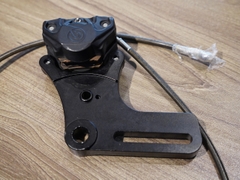 Bộ pát heo sau + heo Brembo + dây dầu Triumph Scrambler 400X - 258