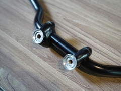 Gù ghi đông + ghi đông zin Triumph T100/T120 màu đen - 440