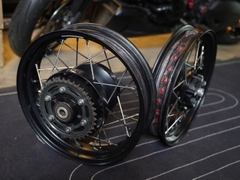 Cặp bánh zin Triumph Bobber (16-16) - 451