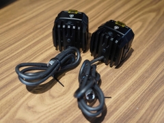 Cặp đèn Loboo L12 Pro (black) - 511 KG