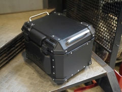 (Hàng lướt) Thùng Top Đen Loboo 45L