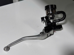 Tay thắng zin tháo xe Triumph Speed Twin 900 - 507 KG