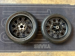 Cặp mâm zin BMW R Ninet Classic + vỏ Michellin Road 5 - 552 KG