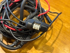 ĐÈN TRỢ SÁNG LOBOO L12 - 601