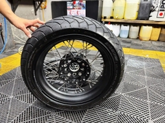 Cặp mâm zin BMW R Ninet Classic + vỏ Bridgestone - 552 KG