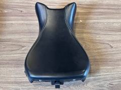 Yên trước zin cho BMW Rninet - 518KG