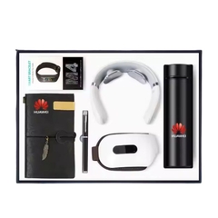 Quà tặng doanh nghiệp có LOGO sang trọng Ruby