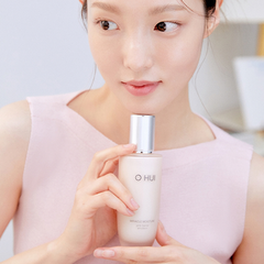 Bộ dưỡng da Ohui Miracle Moisture