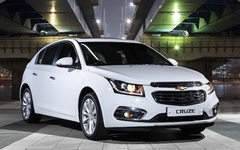 Thảm lót sàn TPE 5D Chevrolet Cruze