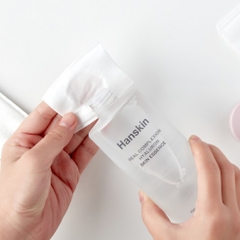 Essence Hanskin Hyaluron 300ml
