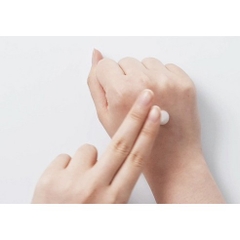 Gel Tẩy Tế Bào Chết Dưỡng Trắng Da Dr.G