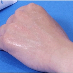 Kem dưỡng Hanskin Cica
