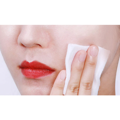 Nước tẩy trang The SAEM trà xanh