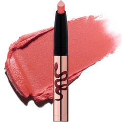 Son Kem Lì Naked Lip Tattoo