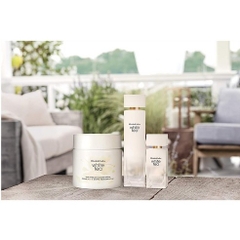Sữa dưỡng thể Elizabeth Arden White Tea