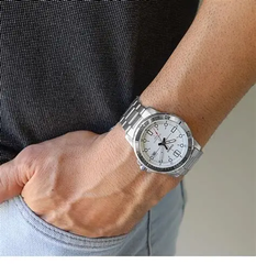 Casio Nam MTP-VD01D-7EVUDF