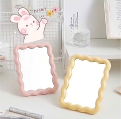 Gương để bàn lượn sóng, Gương trang điểm mini bản mới siêu tiện lợi