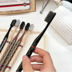 SET 6 BÀN CHẢI GUCI Tone Nâu