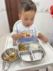 KHAY ĂN DẶM INOX 3 NGĂN – TẶNG KÈM THÌA