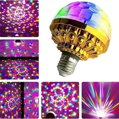 ĐÈN LED SẮC MÀU NHÁY CHỚP 7 MÀU TỰ XOAY 360 ĐỘ