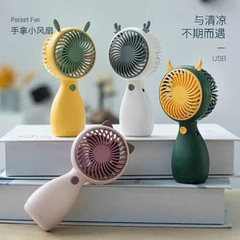 Quạt Mini Tích Điện Cầm Tay Tai Thú