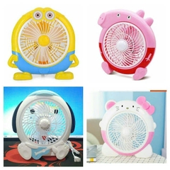 Quạt mini hình thú