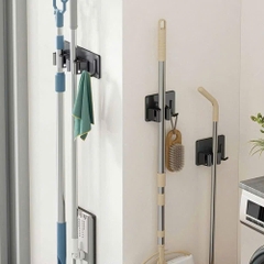 MÓC TREO KẸP CHỔI