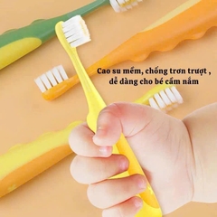 vỉ 2 BÀN CHẢI ĐÁNH RĂNG KHỦNG LONG CHO BÉ