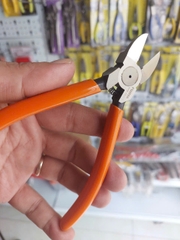 Kìm cắt nhựa lưỡi bằng Fujiya APN-150FS